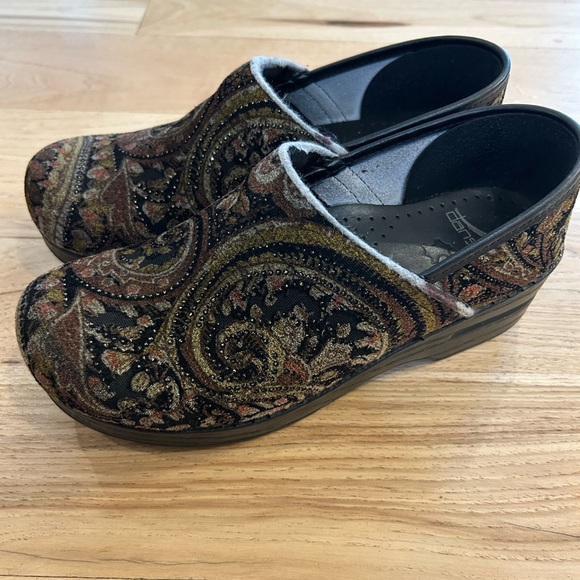 Dansko size 8.5 , size 39 euro - Picture 1 of 7